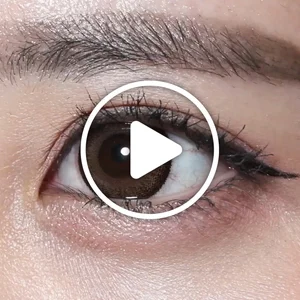 /product/502/_商品サムネイル_エミリーマロン着用動画 うるつやデザインで愛される瞳