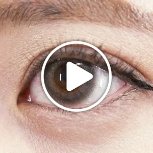 /product/616/_商品サムネイル_フェリスグレー 着用動画 じゅわっと透明感のある瞳に